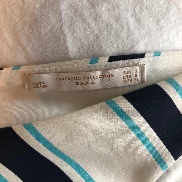 3/$30🌻ZARA Striped Peplum Top - Picture 7 of 9